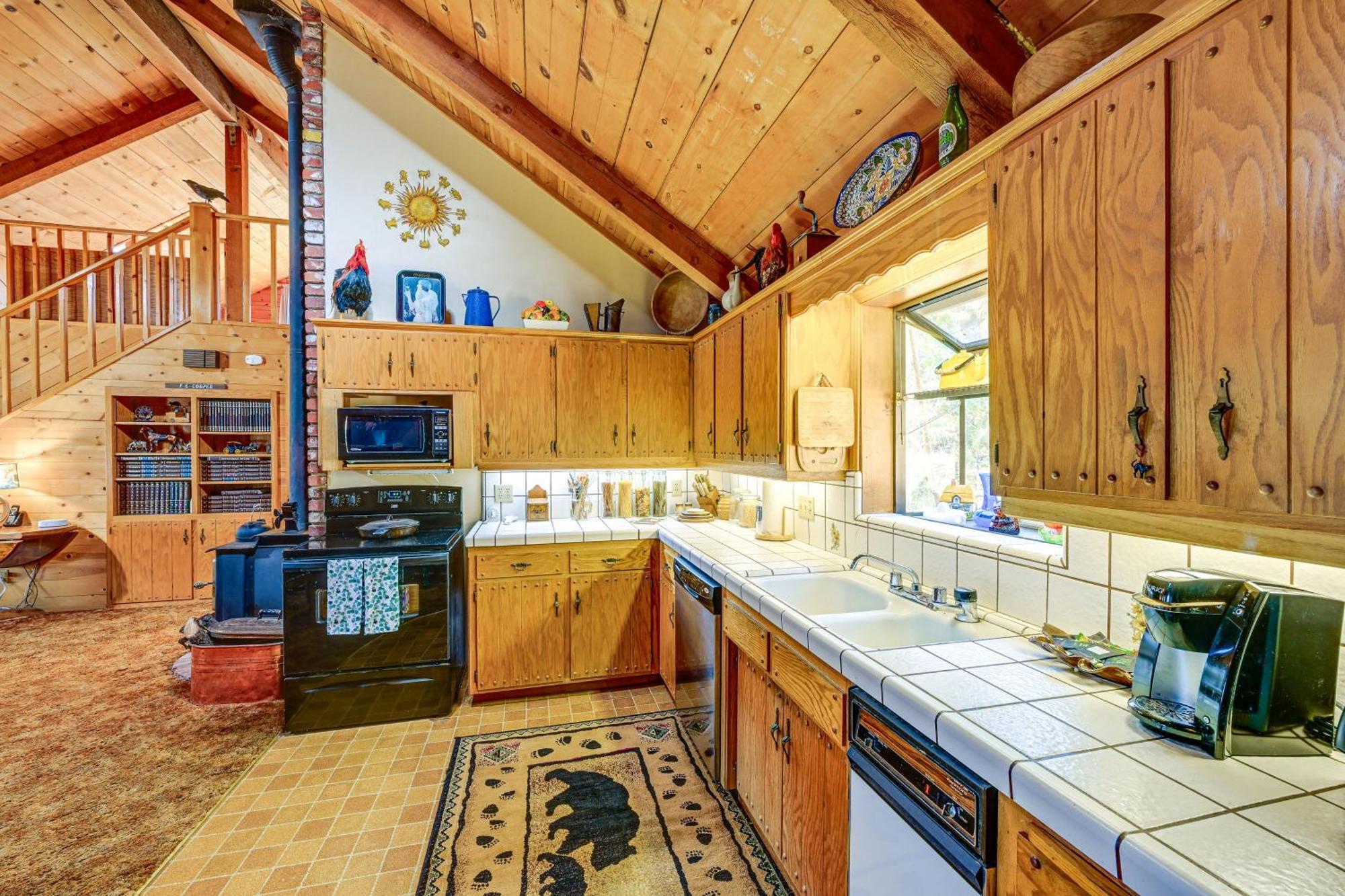Cozy Family-Friendly Badger Retreat With Fireplace! Экстерьер фото